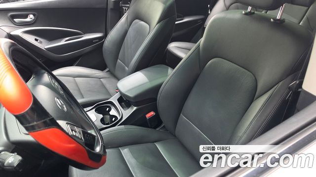 Hyundai Santa Fe (DM) Diesel(e-VGT) 2.0 2WD Premium 2015 — фото 29