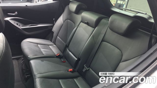 Hyundai Santa Fe (DM) Diesel(e-VGT) 2.0 2WD Premium 2015 — фото 30