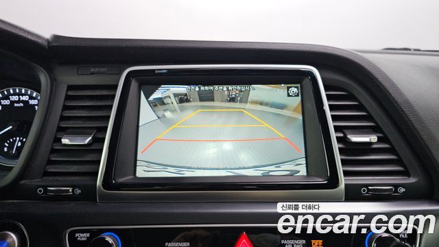 Hyundai Sonata New Rise LPI Modern 2018 — фото 13