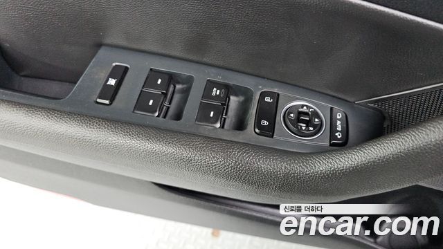 Hyundai Sonata New Rise LPI Modern 2018 — фото 16