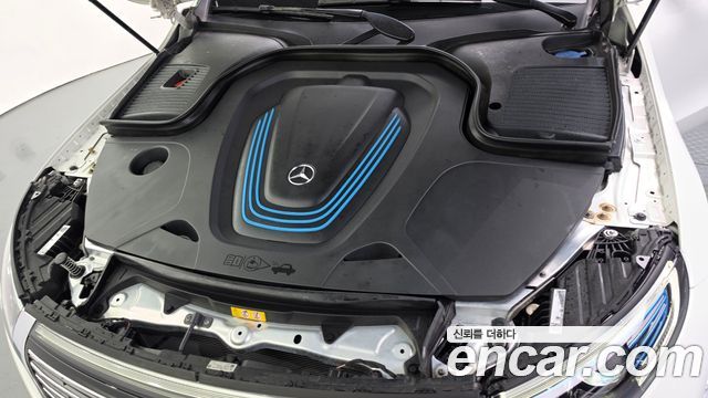 Mercedes-Benz EQC (N293) EQC400 4MATIC 2020 — фото 6