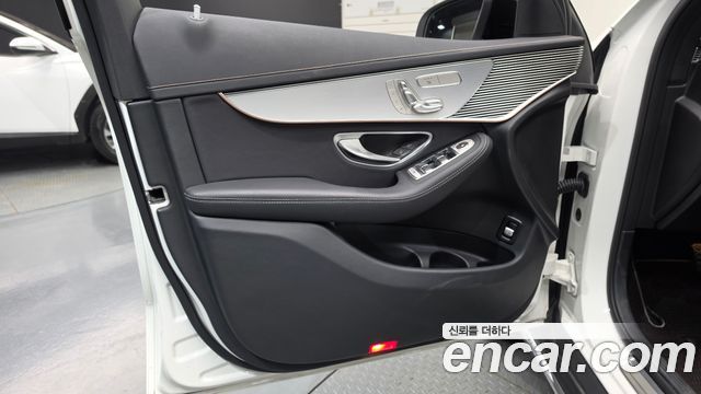 Mercedes-Benz EQC (N293) EQC400 4MATIC 2020 — фото 24