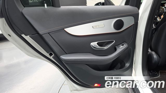 Mercedes-Benz EQC (N293) EQC400 4MATIC 2020 — фото 25