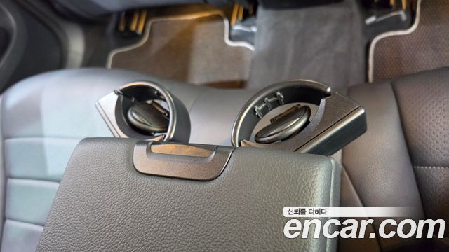 Mercedes-Benz EQC (N293) EQC400 4MATIC 2020 — фото 27