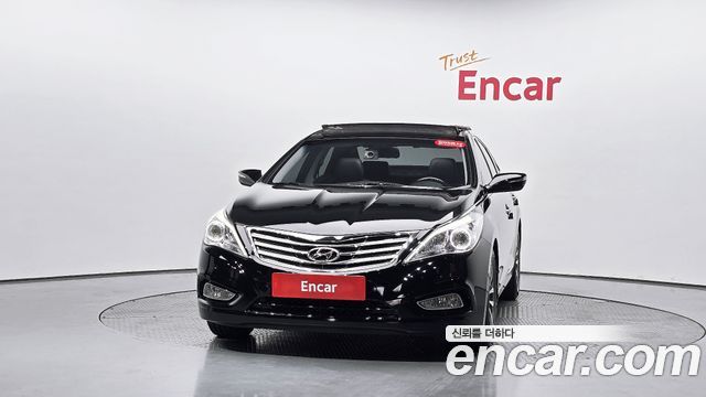 Hyundai Grandeur (HG) HG240 Luxury 2012 — фото 3