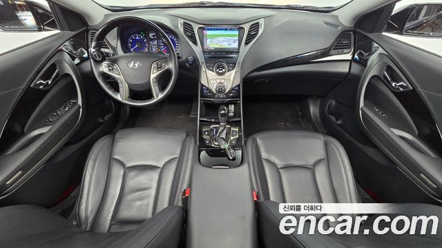 Hyundai Grandeur (HG) HG240 Luxury 2012 — фото 7