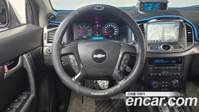 Chevrolet Captiva 2WD LT 2012 — фото 12