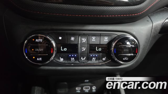 Chevrolet Trailblazer 1.3 Turbo 2WD RS 2021 — фото 32