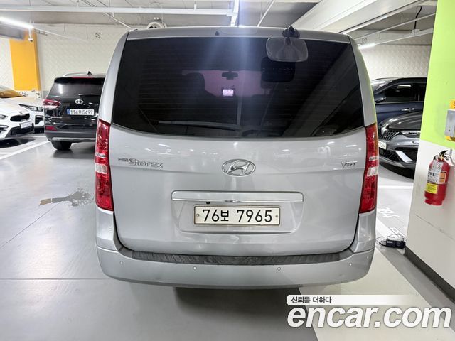 Hyundai Grand Starex 12-Seater Wagon Smart 2016 — фото 8