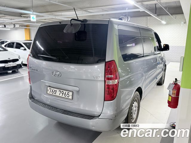 Hyundai Grand Starex 12-Seater Wagon Smart 2016 — фото 9