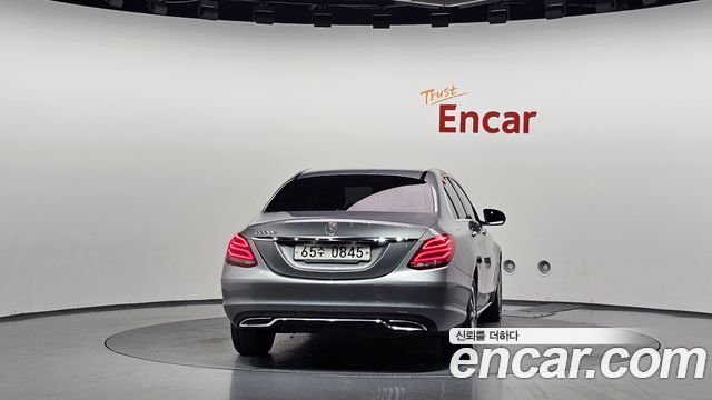 Mercedes-Benz C-Class (W205) C220 d Avantgarde 2016 — фото 4