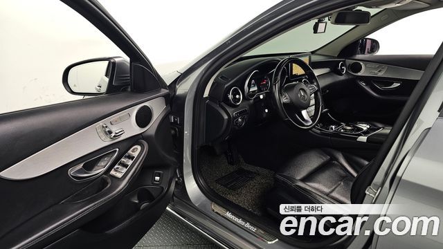 Mercedes-Benz C-Class (W205) C220 d Avantgarde 2016 — фото 10