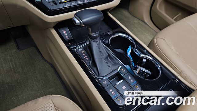 Kia Carnival Gasoline 9-Seater Noblesse Special 2019 — фото 9