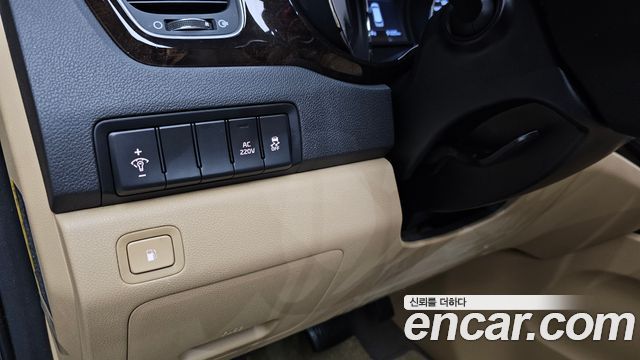 Kia Carnival Gasoline 9-Seater Noblesse Special 2019 — фото 17