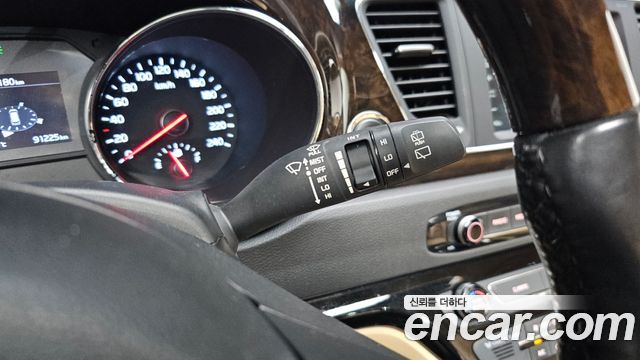 Kia Carnival Gasoline 9-Seater Noblesse Special 2019 — фото 19