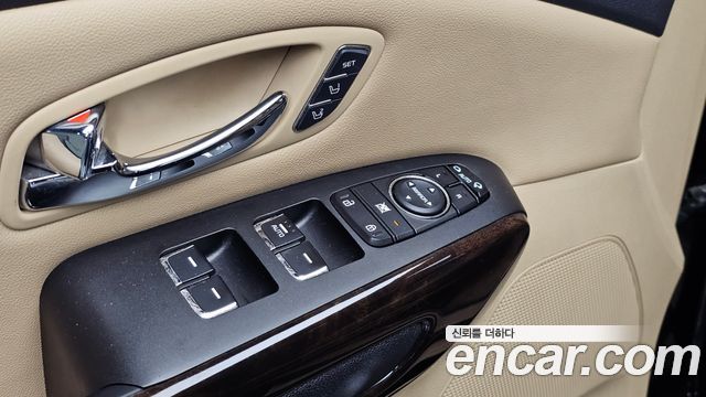 Kia Carnival Gasoline 9-Seater Noblesse Special 2019 — фото 30