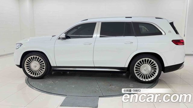 Mercedes-Benz GLS-Class (X167) Maybach GLS600 4MATIC 2026 — фото 2