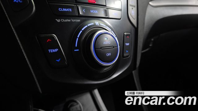 Hyundai Maxcruise Diesel 2.2 4WD Prestige 2018 — фото 37
