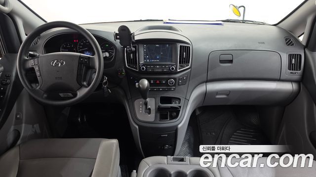 Hyundai Grand Starex School Bus 2019 — фото 7