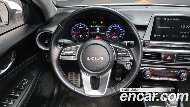 Kia K3 (II) 1.6 Prestige 2023 — фото 13