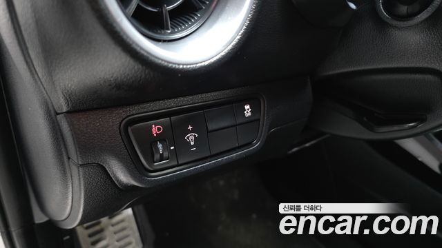 Kia K3 (II) 1.6 Prestige 2023 — фото 16
