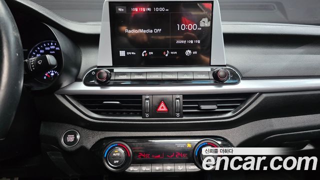 Kia K3 (II) 1.6 Prestige 2023 — фото 17