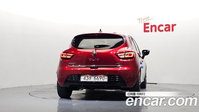 Renault Korea Clio Intens 2018 — фото 4