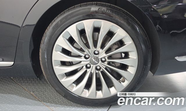 Genesis EQ900 3.3 T-GDI AWD Prestige 2016 — фото 21