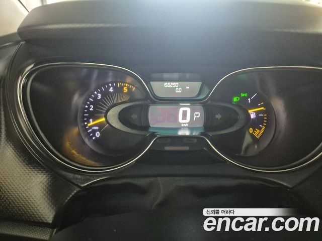Renault Korea QM3 RE 2016 — фото 9