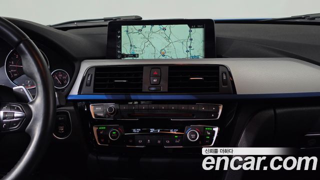 BMW 3 Series (F30) 320i M Sport 2017 — фото 14
