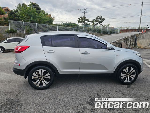 Kia Sportage R Diesel 2WD TLX Deluxe 2012 — фото 7