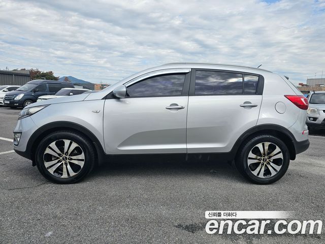 Kia Sportage R Diesel 2WD TLX Deluxe 2012 — фото 8