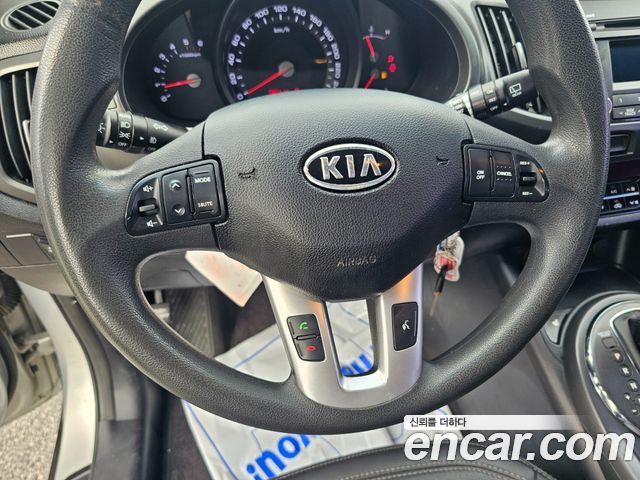 Kia Sportage R Diesel 2WD TLX Deluxe 2012 — фото 15