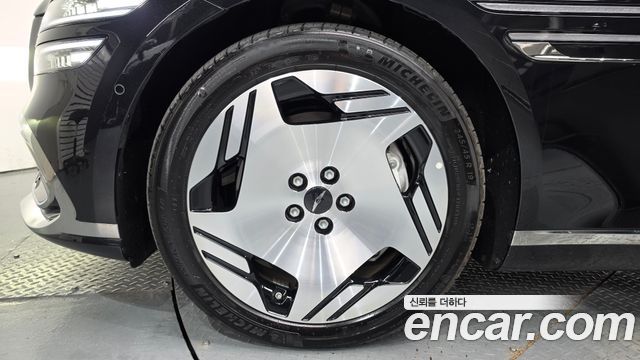 Genesis Electrified G80 (RG3) e-AWD 2025 — фото 5
