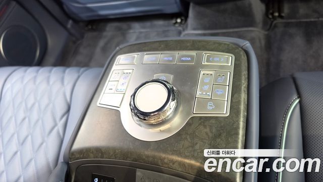 Genesis Electrified G80 (RG3) e-AWD 2025 — фото 19