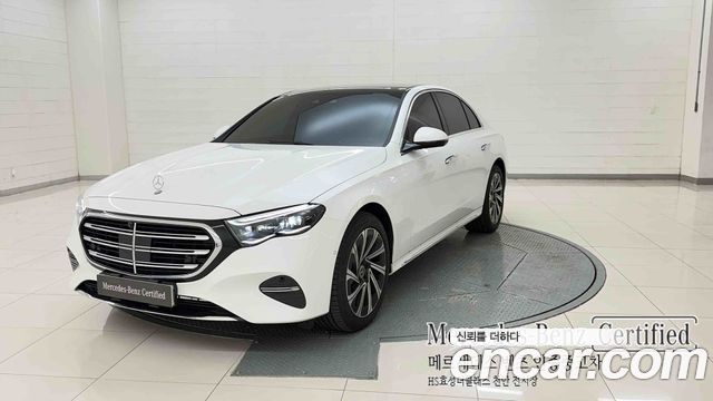 Mercedes-Benz E-Class (W214) E300 4MATIC Exclusive