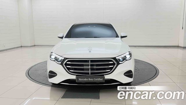 Mercedes-Benz E-Class (W214) E300 4MATIC Exclusive 2026 — фото 9