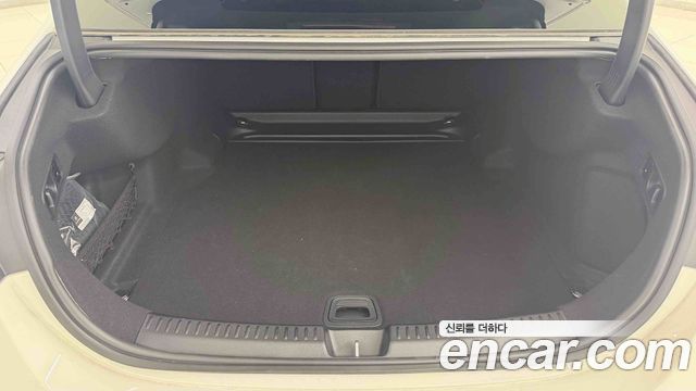 Mercedes-Benz E-Class (W214) E300 4MATIC Exclusive 2026 — фото 17