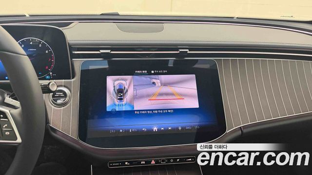 Mercedes-Benz E-Class (W214) E300 4MATIC Exclusive 2026 — фото 20