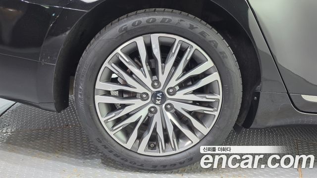 Kia K7 Premier 3.0 GDI Noblesse 2020 — фото 5