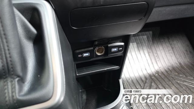 Hyundai Staria Cargo 3-Seater Modern 2022 — фото 12