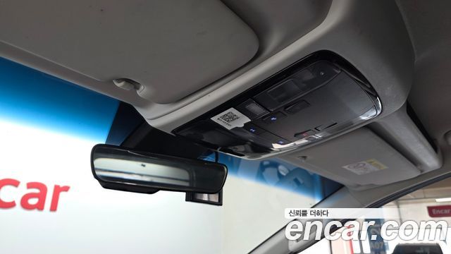 Hyundai Staria Cargo 3-Seater Modern 2022 — фото 17