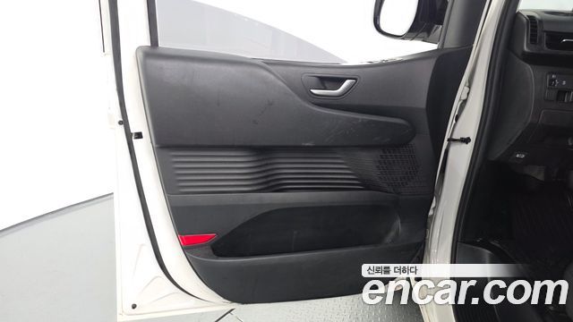 Hyundai Staria Cargo 3-Seater Modern 2022 — фото 25