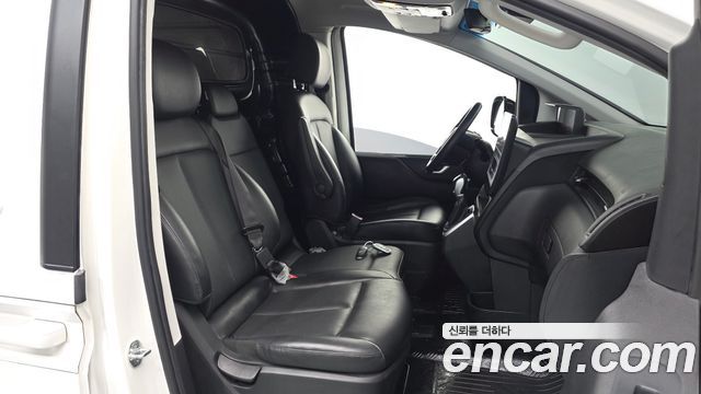 Hyundai Staria Cargo 3-Seater Modern 2022 — фото 26