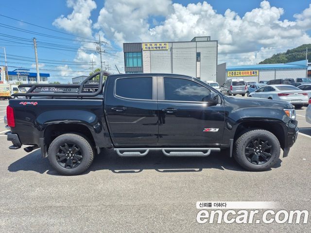 Chevrolet Real New Colorado 3.6 Z71-X Midnight 4WD 2023 — фото 4