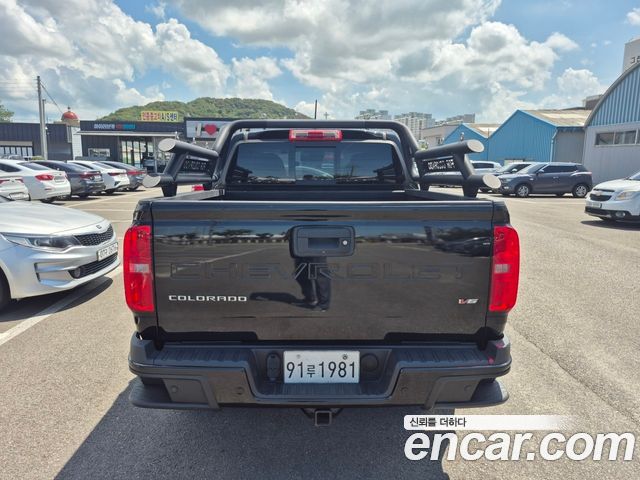 Chevrolet Real New Colorado 3.6 Z71-X Midnight 4WD 2023 — фото 7