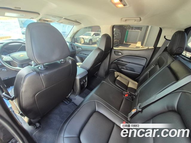 Chevrolet Real New Colorado 3.6 Z71-X Midnight 4WD 2023 — фото 10