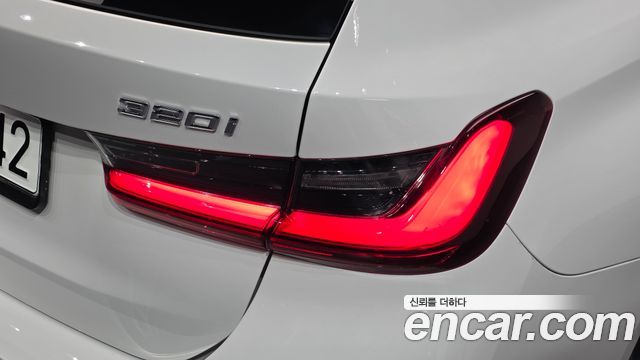 BMW 3 Series (G20) 320i Touring M Sports 2024 — фото 23