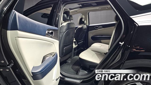 Kia Sportage (V) Gasoline 1.6 Turbo 2WD Signature Gravity 2022 — фото 11