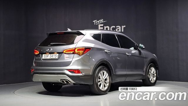 Hyundai Santa Fe The Prime Diesel 2.0 2WD Premium 2016 — фото 2